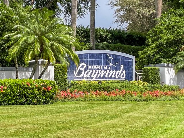 9270 Heron Cove Drive, West Palm Beach, FL 33411