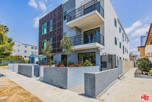 1540 S Hayworth Avenue 202, Los Angeles, CA 90035