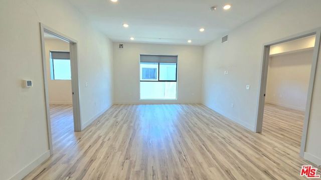 1540 S Hayworth Avenue 202, Los Angeles, CA 90035