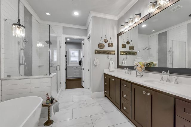 508 E 25th Street, Houston, TX 77008