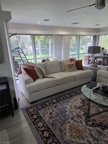 1549 Sandpiper ST 88, Naples, FL 34102
