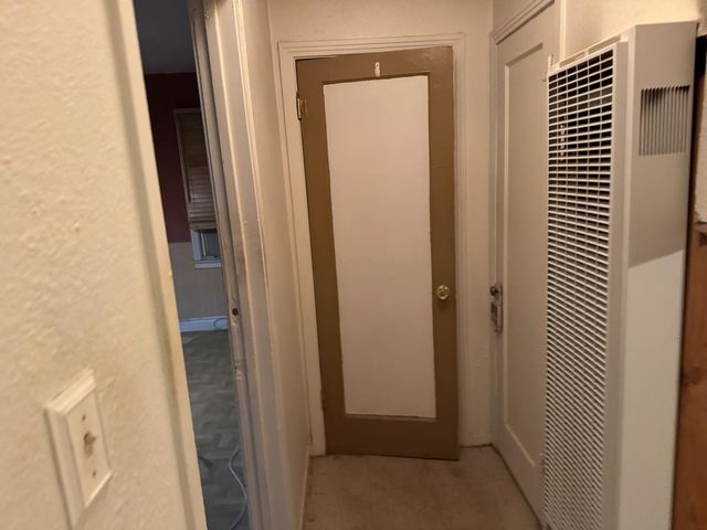 1531 Dickson St, Sacramento, CA 95822