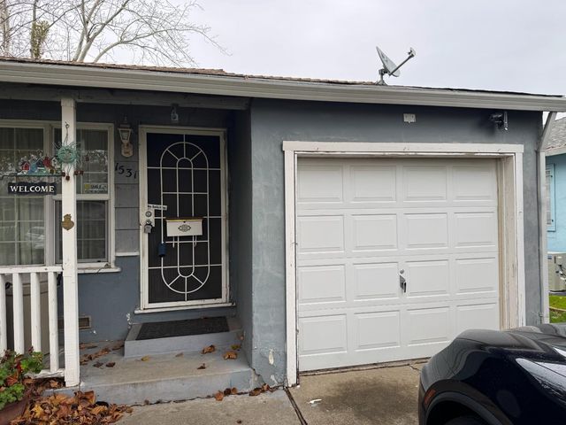 1531 Dickson St, Sacramento, CA 95822