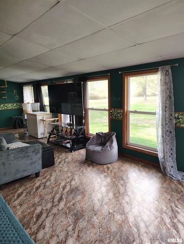 26588 MAPLEWOOD Lane, Canton, IL 61520