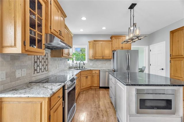 13120 Red Oak Court, Platte City, MO 64079