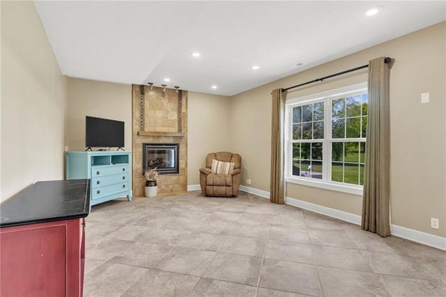 13120 Red Oak Court, Platte City, MO 64079