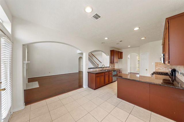 14213 Stone Bluff Lane, Rosharon, TX 77583