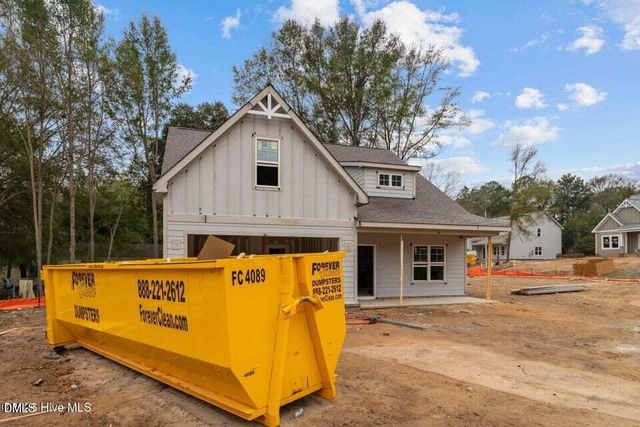 220 Telluride Court, Aberdeen, NC 28315