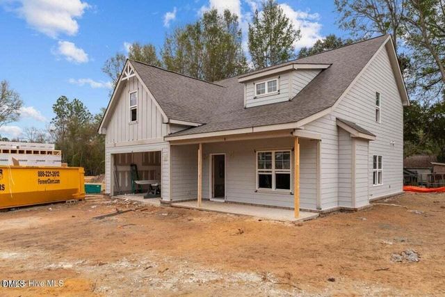 220 Telluride Court, Aberdeen, NC 28315