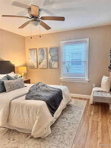 6748 Vernon Avenue, University City, MO 63130