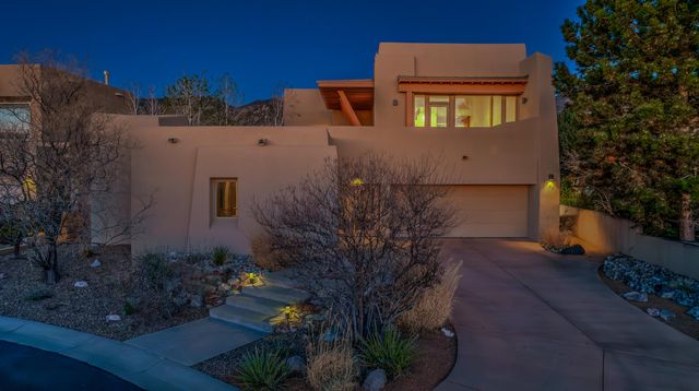 13251 Chaco Canyon Lane NE, Albuquerque, NM 87111