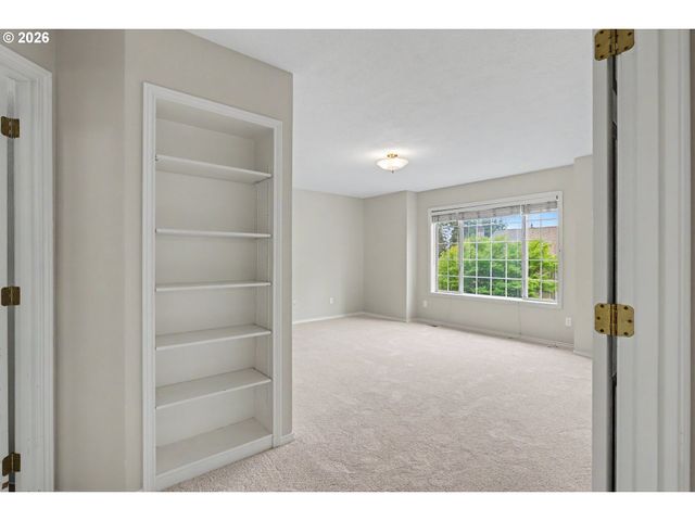 10819 Ne 30TH Ave, Vancouver, WA 98686