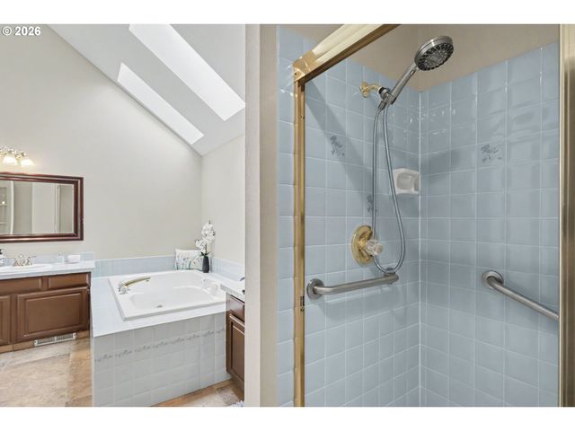 10819 Ne 30TH Ave, Vancouver, WA 98686