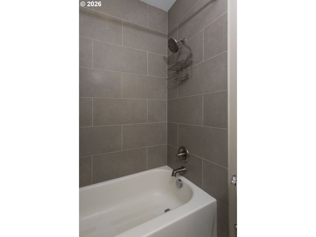 10819 Ne 30TH Ave, Vancouver, WA 98686