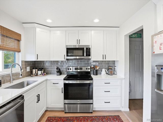 3233 Jasmine Street, Denver, CO 80207