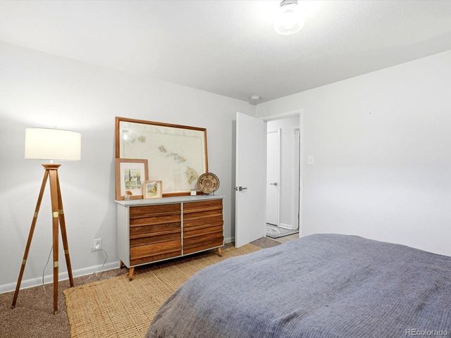 3233 Jasmine Street, Denver, CO 80207