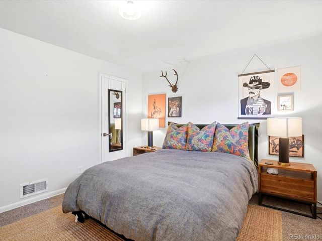 3233 Jasmine Street, Denver, CO 80207