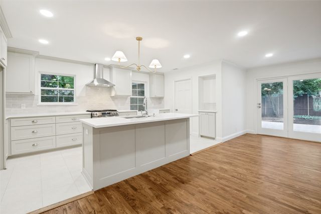 705 Tarryall Drive, Dallas, TX 75224