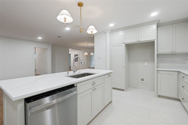 705 Tarryall Drive, Dallas, TX 75224