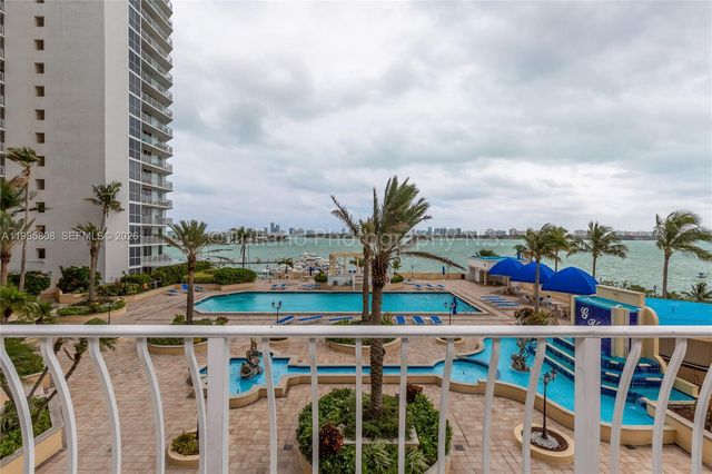 7601 E Treasure Dr 607, North Bay Village, FL 33141