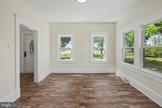 1632 W GARDEN RD, Vineland, NJ 08360