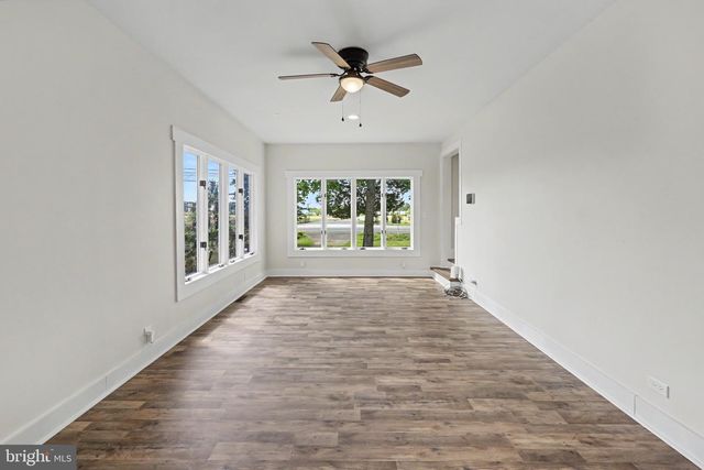 1632 W GARDEN RD, Vineland, NJ 08360