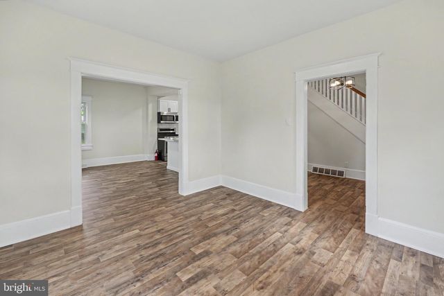 1632 W GARDEN RD, Vineland, NJ 08360