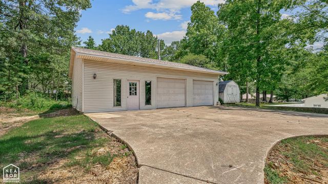5510 Crowleys Ridge Road, Jonesboro, AR 72404