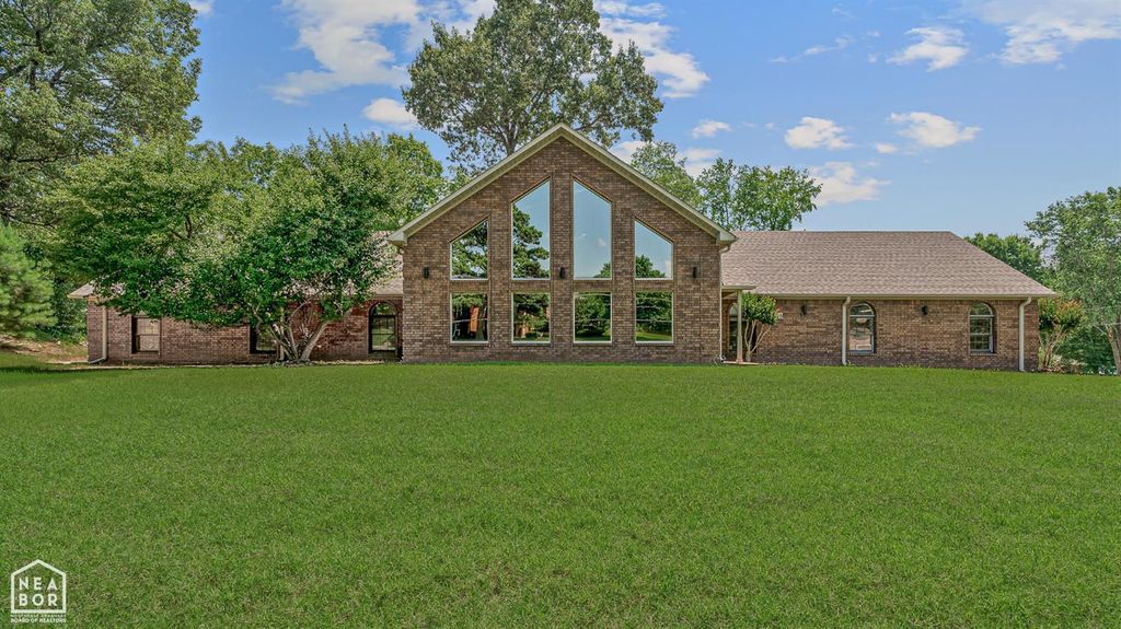 5510 Crowleys Ridge Road, Jonesboro, AR 72404