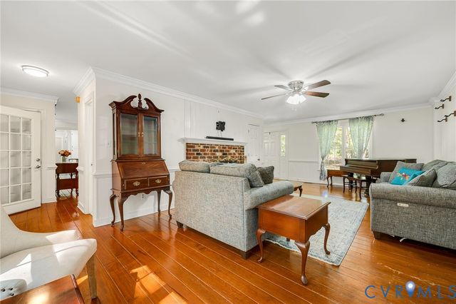 2409 Three Bridge Rd, Powhatan, VA 23139