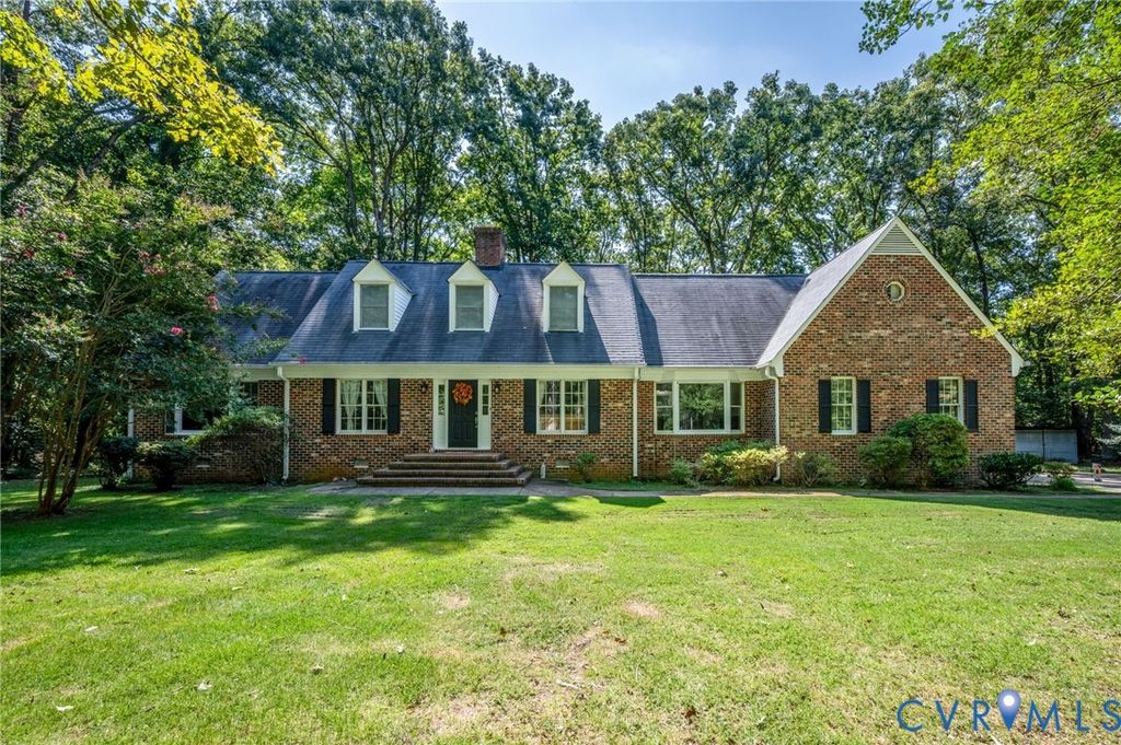 2409 Three Bridge Rd, Powhatan, VA 23139
