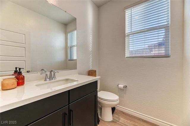 10069 Desert Azure Street, Las Vegas, NV 89178