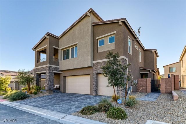 10069 Desert Azure Street, Las Vegas, NV 89178