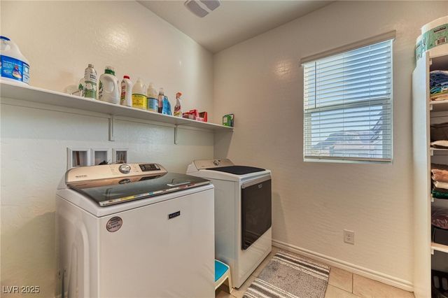 10069 Desert Azure Street, Las Vegas, NV 89178