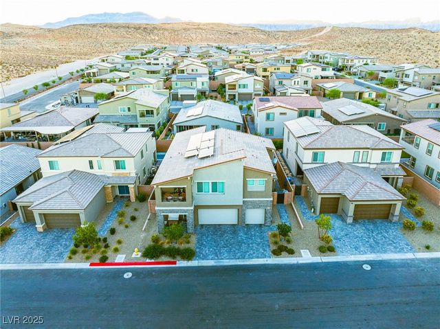 10069 Desert Azure Street, Las Vegas, NV 89178