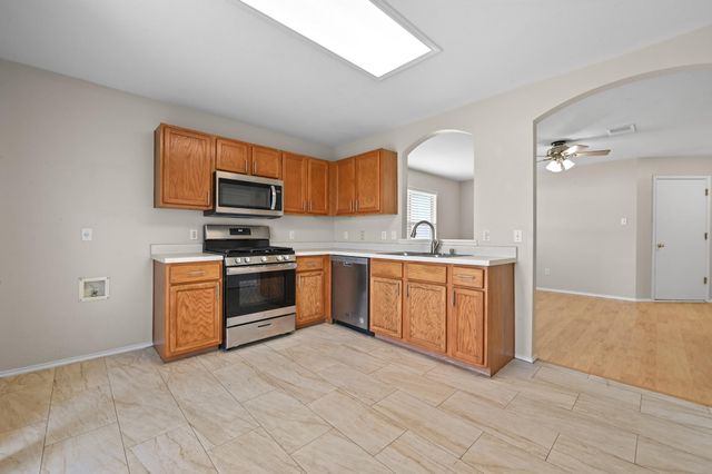 112 Mason Reed CV, Kyle, TX 78640
