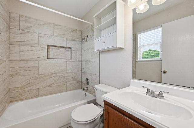 112 Mason Reed CV, Kyle, TX 78640