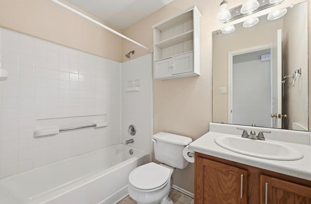 112 Mason Reed CV, Kyle, TX 78640