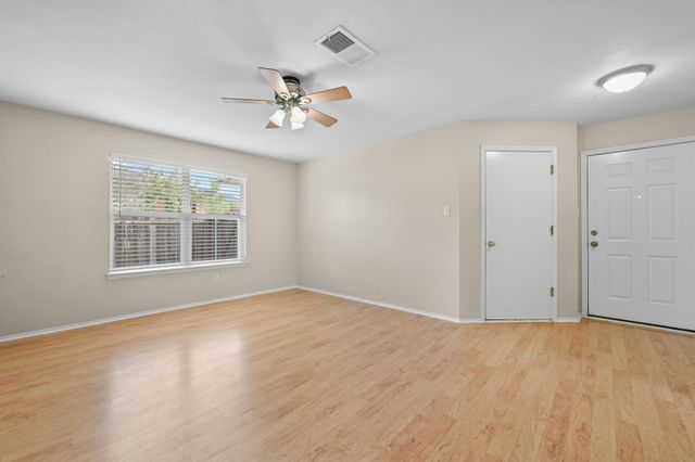112 Mason Reed CV, Kyle, TX 78640
