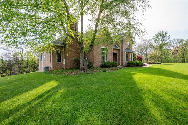 6004 Mason Drive, Unity Twp, PA 15601