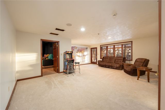 6004 Mason Drive, Unity Twp, PA 15601