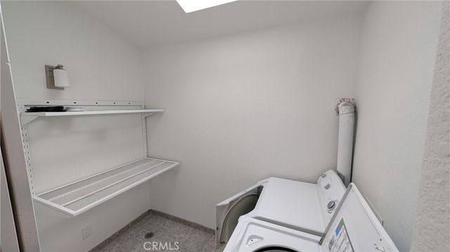 872 Lucile Avenue A, Silver Lake, CA 90026