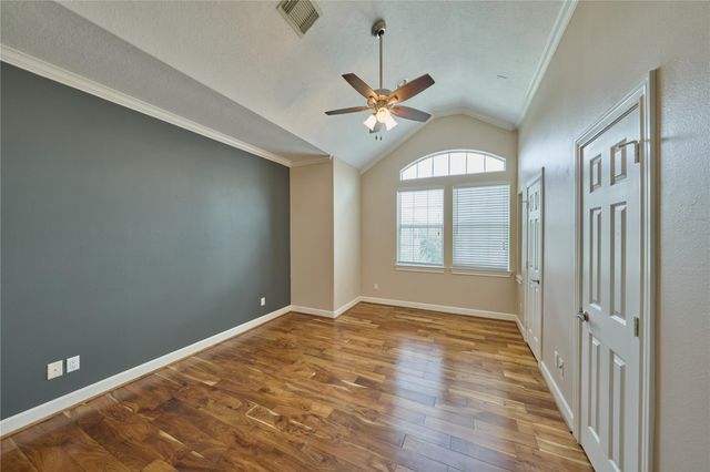 2526 Bevis Street, Houston, TX 77008