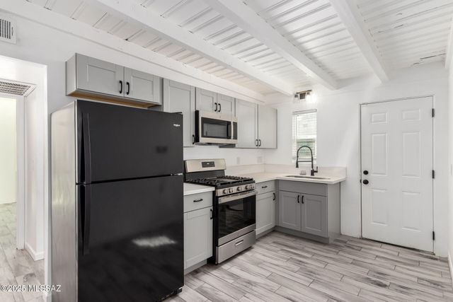 1014 N Grande Avenue, Tucson, AZ 85745