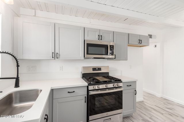 1014 N Grande Avenue, Tucson, AZ 85745