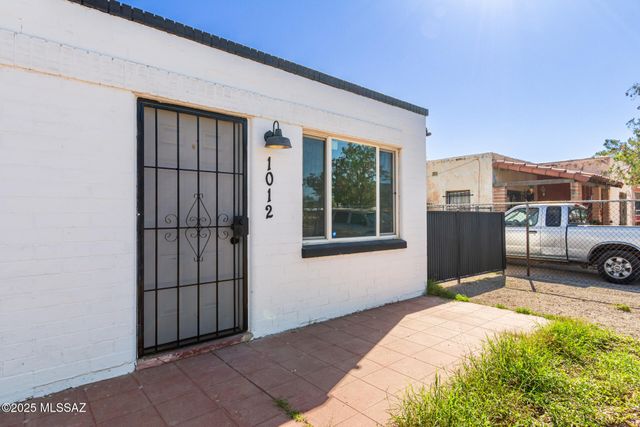 1014 N Grande Avenue, Tucson, AZ 85745