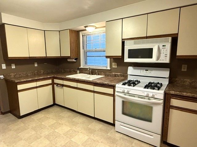 314 LAKE Avenue, Erie, PA 16511