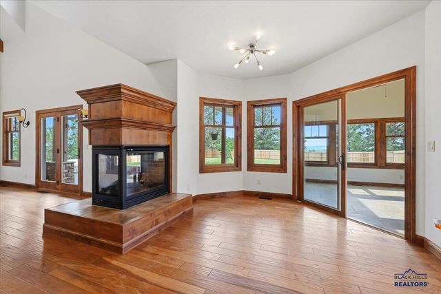 5417 STONE TREE CT, Piedmont, SD 57769