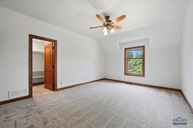 5417 STONE TREE CT, Piedmont, SD 57769