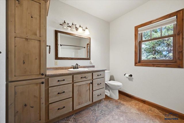 5417 STONE TREE CT, Piedmont, SD 57769